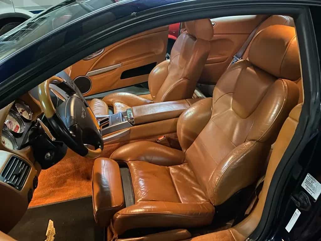 Aston Martin Vanquish V12 4-Seater Change in other Classic cars?! 03/2002-photo-14
