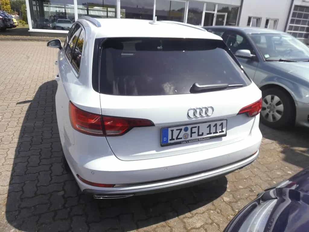 Audi A4 Avant 40 TDI sport S-Tronic Pano/Navi/Xenon 12/2018-photo-3