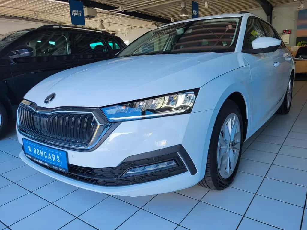 Skoda Octavia Combi Ambition//VIRTUAL TACHO/LED/KLIMA/ 12/2022-photo-1