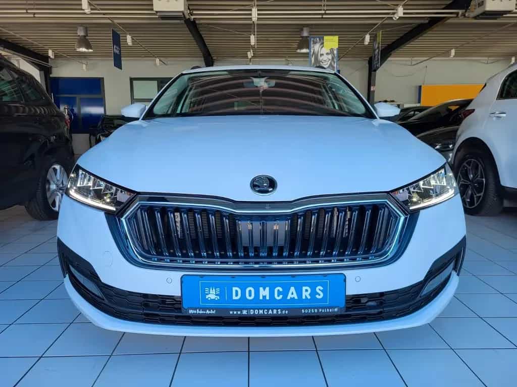 Skoda Octavia Combi Ambition//VIRTUAL TACHO/LED/KLIMA/ 12/2022-photo-2