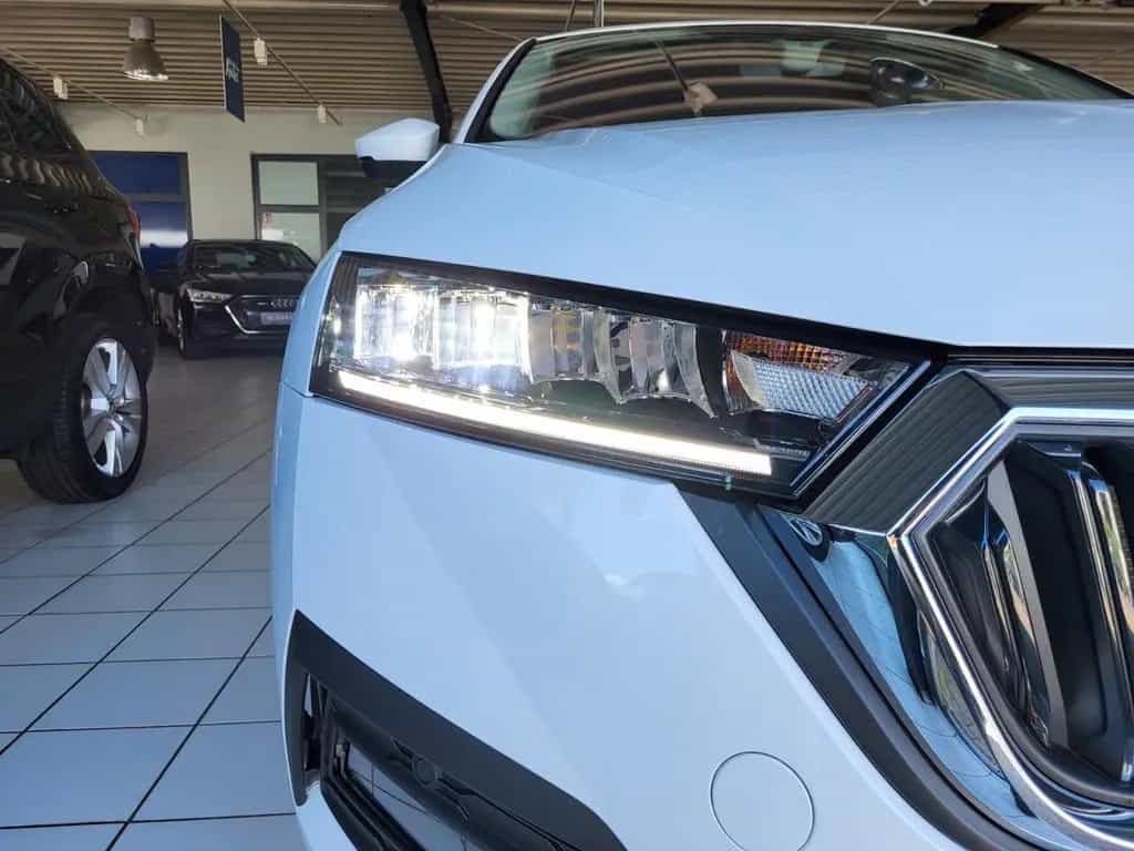 Skoda Octavia Combi Ambition//VIRTUAL TACHO/LED/KLIMA/ 12/2022-photo-22