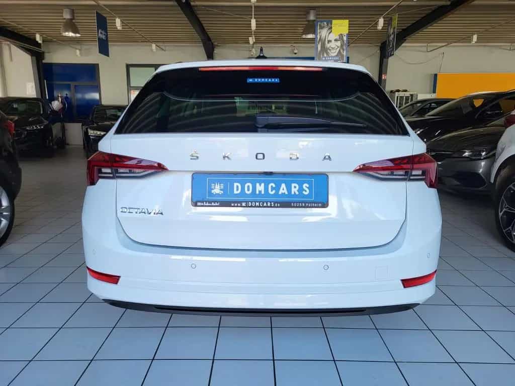 Skoda Octavia Combi Ambition//VIRTUAL TACHO/LED/KLIMA/ 12/2022-photo-5