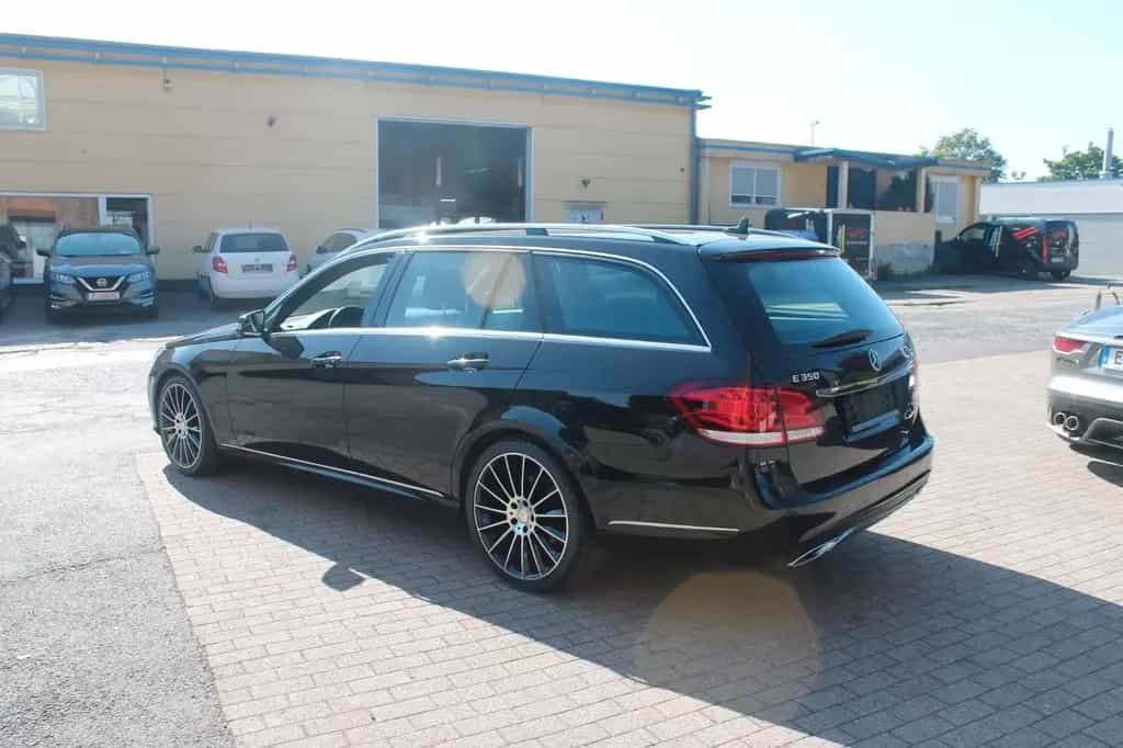 Mercedes-Benz E 350 T BlueTec Avantg.*Aut.*LED*Comand*AHK*19" 04/2016-photo-18