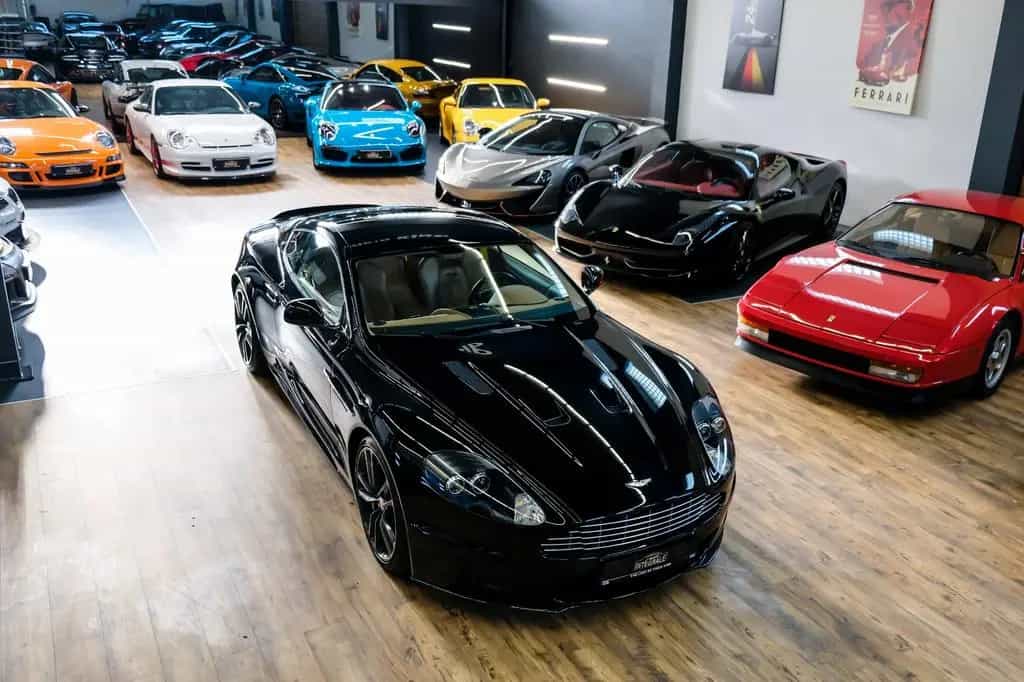 Aston Martin DBS 6.0 V12 1 of 378 01/2012-photo-14
