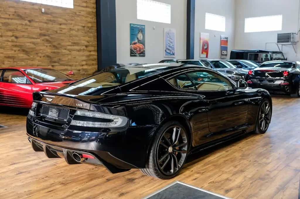 Aston Martin DBS 6.0 V12 1 of 378 01/2012-photo-3