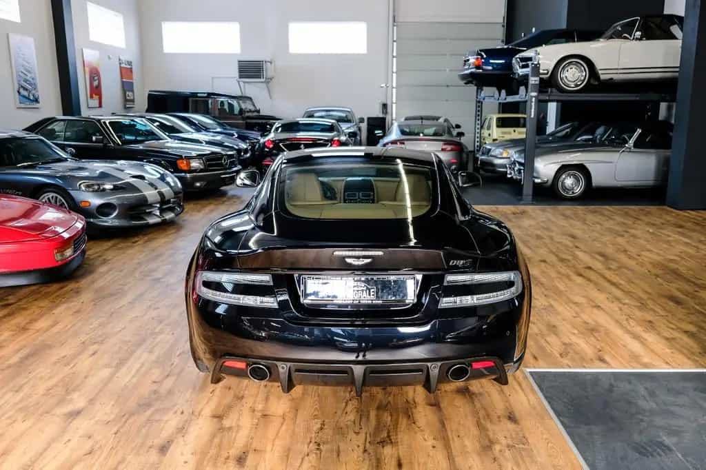 Aston Martin DBS 6.0 V12 1 of 378 01/2012-photo-4