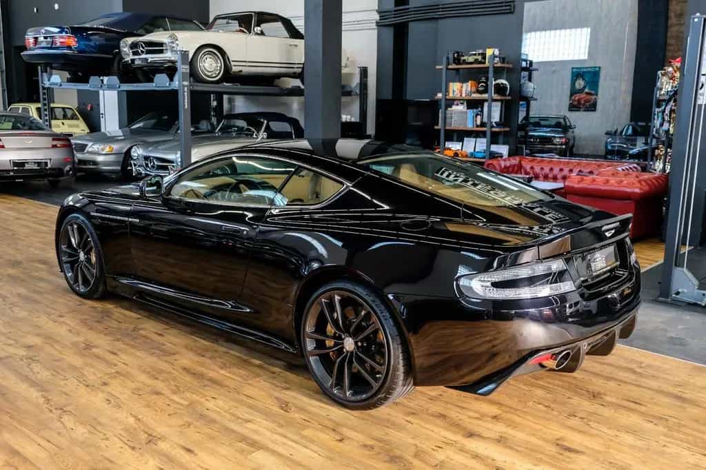 Aston Martin DBS 6.0 V12 1 of 378 01/2012-photo-5
