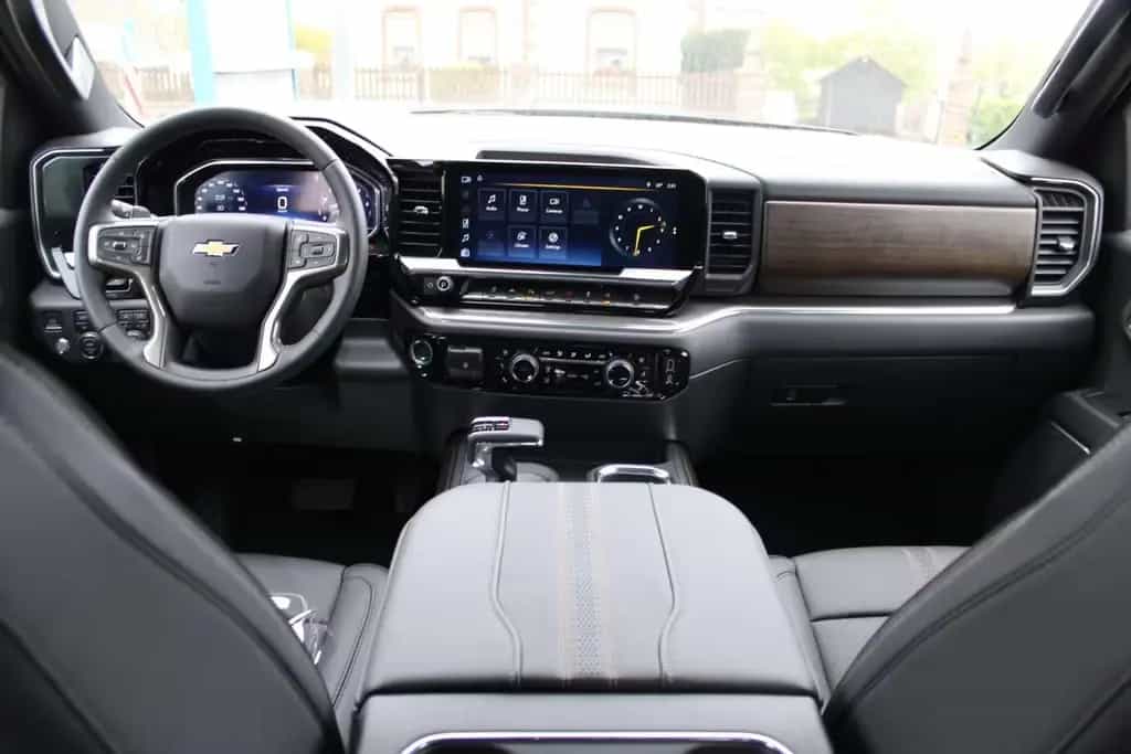 Chevrolet Silverado High Country,6,2L V8, Vollaussattung null-photo-10