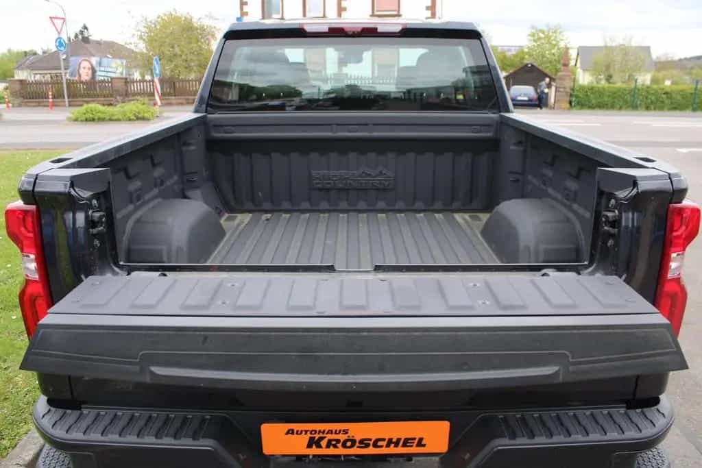 Chevrolet Silverado High Country,6,2L V8, Vollaussattung null-photo-12
