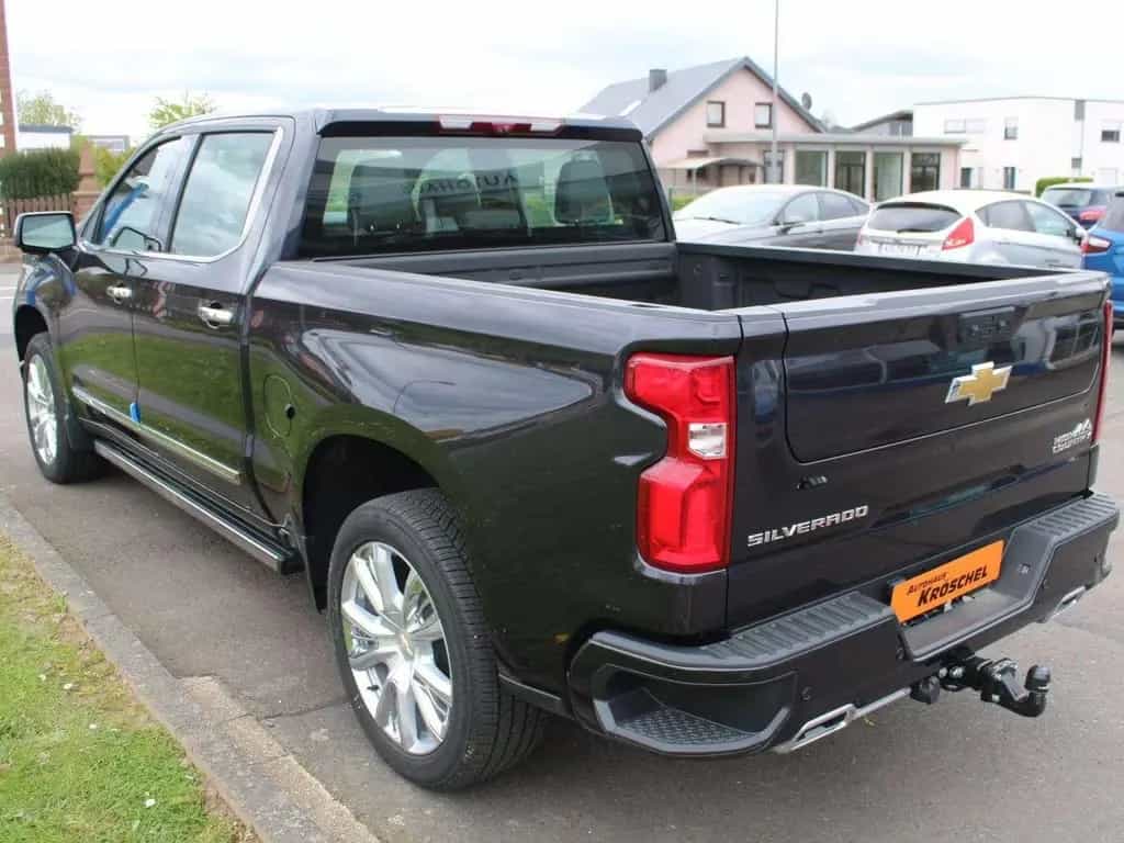 Chevrolet Silverado High Country,6,2L V8, Vollaussattung null-photo-4