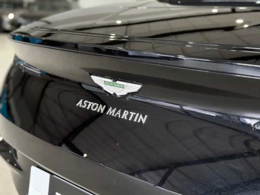 Aston Martin DB11 4.0 V8 Volante Cabrio *Tech Pack+,Serv. neu 05/2020-photo-20