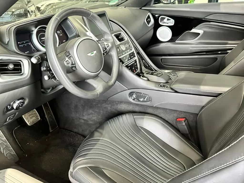 Aston Martin DB11 4.0 V8 Volante Cabrio *Tech Pack+,Serv. neu 05/2020-photo-26