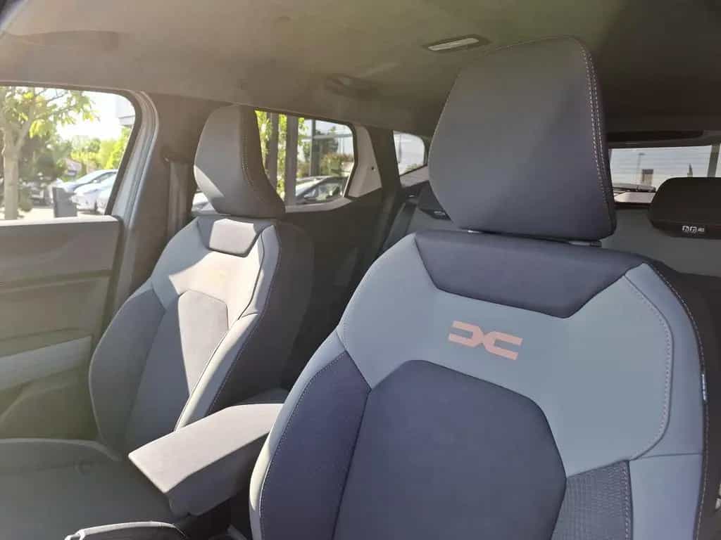 Dacia Duster Extreme TCe 130 (Sofort verfügbar) 05/2025-photo-27