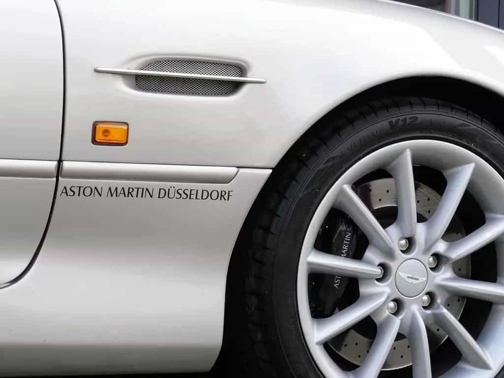 Aston Martin DB7 Vantage Coupe V12 aus 2. Hand 06/2001-photo-4