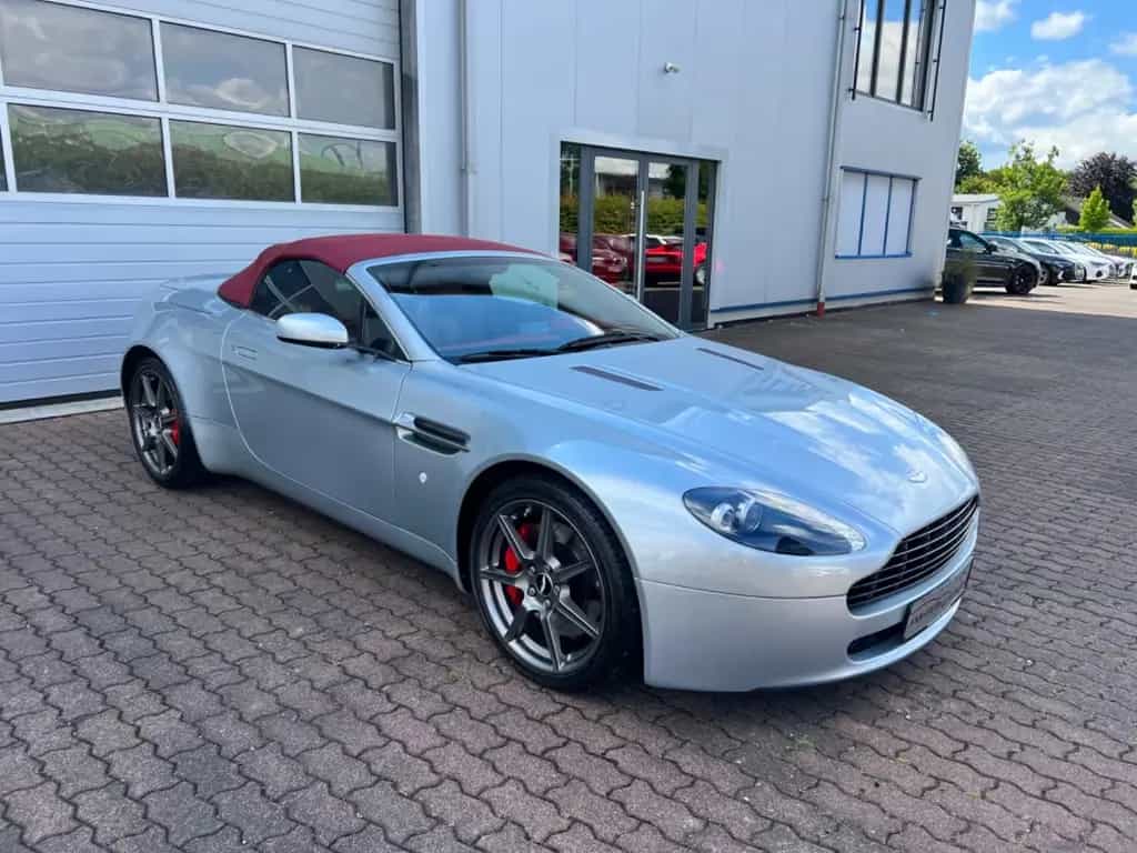 Aston Martin V8 Vantage ROADSTAR 4.3L SPORTSHIFT/LEATHER RED 07/2007-photo-2