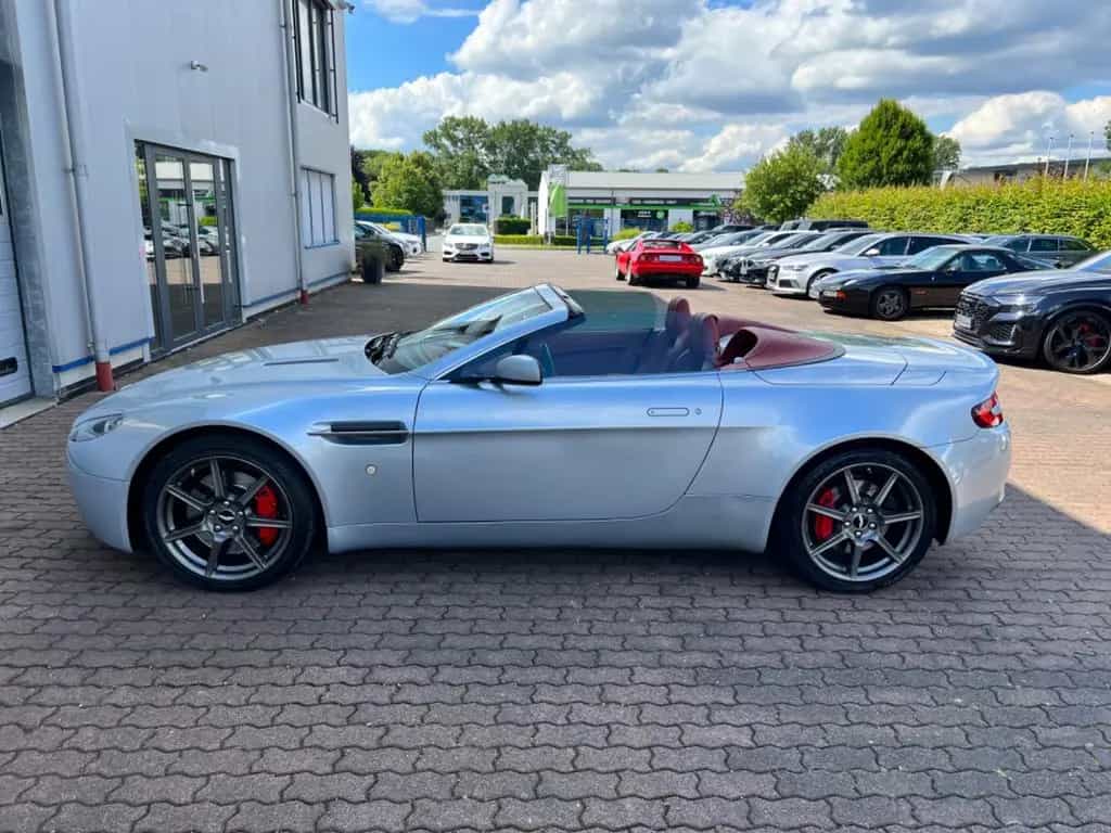 Aston Martin V8 Vantage ROADSTAR 4.3L SPORTSHIFT/LEATHER RED 07/2007-photo-26