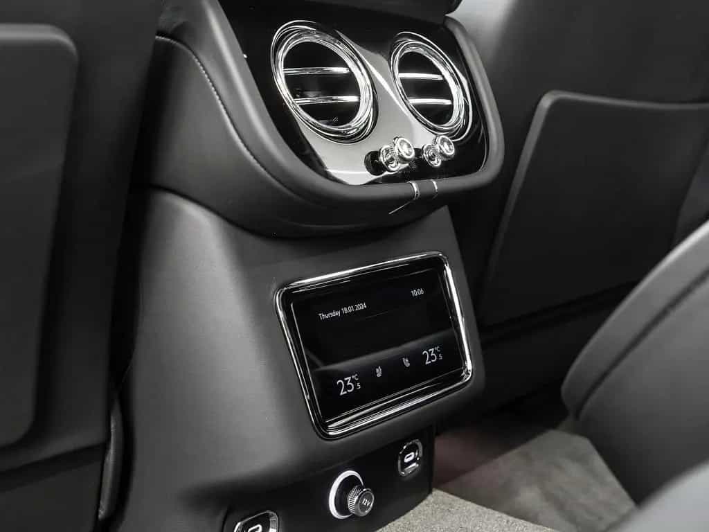 Bentley Bentayga V8 S Duo-Tone MULLINER BENTLEY MANNHEIM 02/2024-photo-19