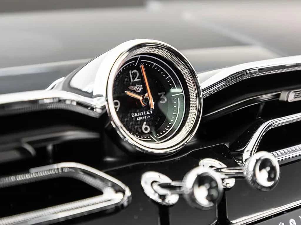 Bentley Bentayga V8 S Duo-Tone MULLINER BENTLEY MANNHEIM 02/2024-photo-9