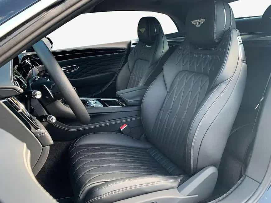 Bentley New Continental GTC V8 Azure 05/2024-photo-11
