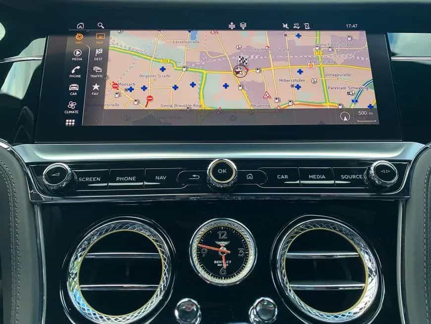 Bentley New Continental GTC V8 Azure 05/2024-photo-17