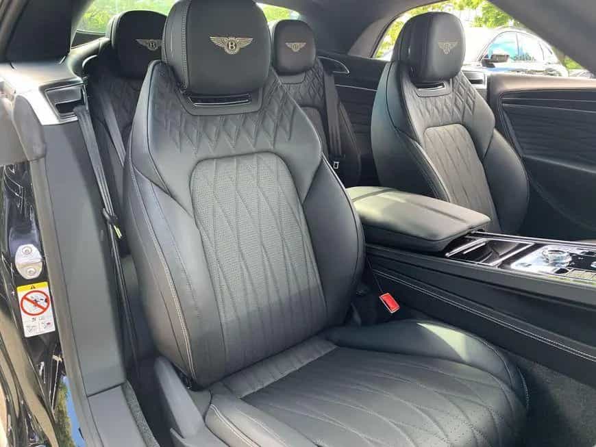 Bentley New Continental GTC V8 Azure 05/2024-photo-20