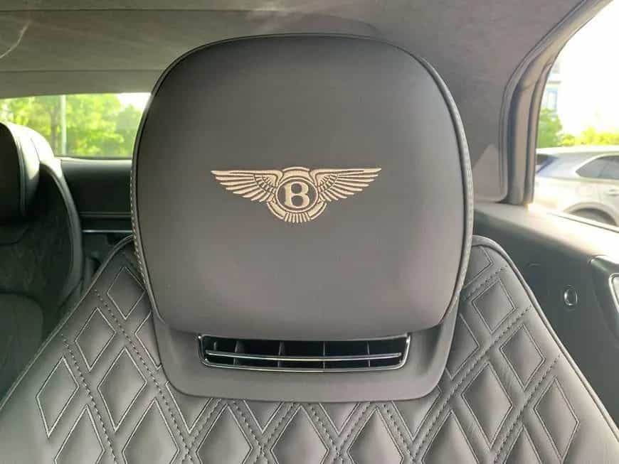 Bentley New Continental GTC V8 Azure 05/2024-photo-23