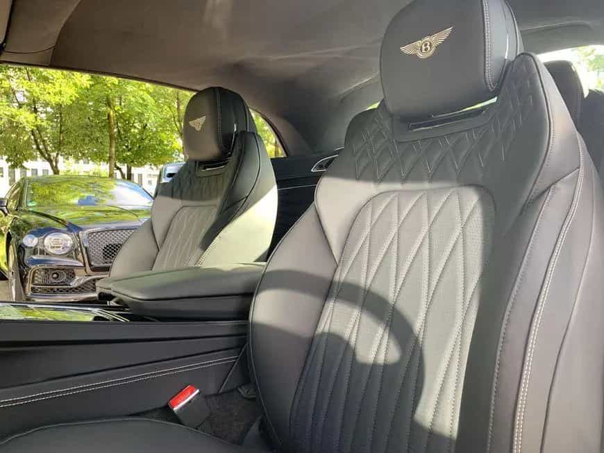 Bentley New Continental GTC V8 Azure 05/2024-photo-24