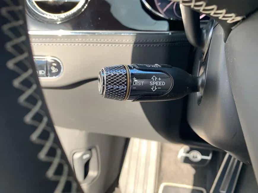 Bentley New Continental GTC V8 Azure 05/2024-photo-27