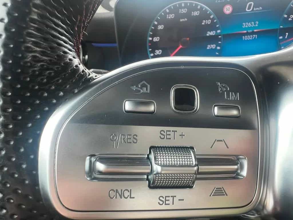 Mercedes-Benz A-Class AMG 4M+ SPEEDSHIFT DCT 8G LED DISTRONIC 360° 03/2021-photo-18
