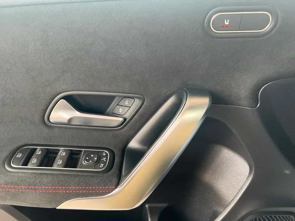 Mercedes-Benz A-Class AMG 4M+ SPEEDSHIFT DCT 8G LED DISTRONIC 360° 03/2021-photo-24
