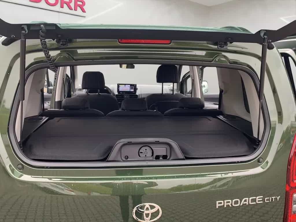 Toyota Proace City null-photo-17