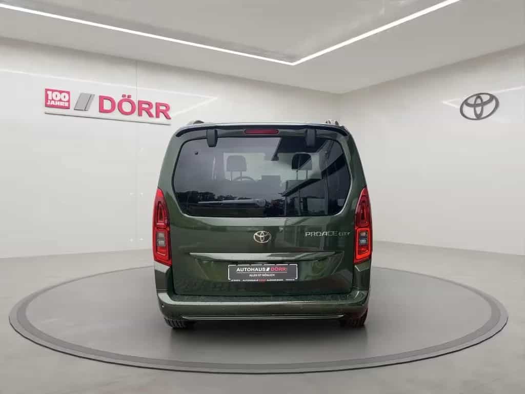 Toyota Proace City null-photo-3