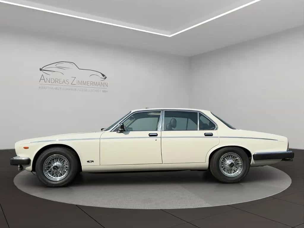 Jaguar Daimler Double Six Serie 3! NUR 24000KM! EZ2003! 08/2003-photo-2