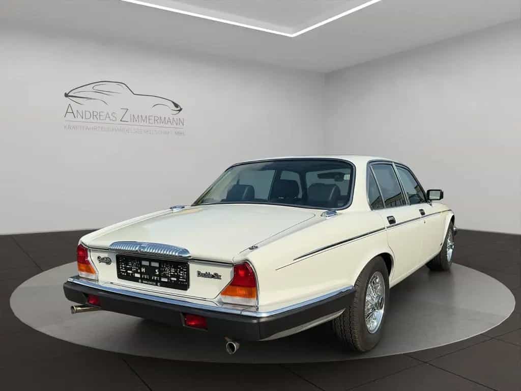 Jaguar Daimler Double Six Serie 3! NUR 24000KM! EZ2003! 08/2003-photo-4
