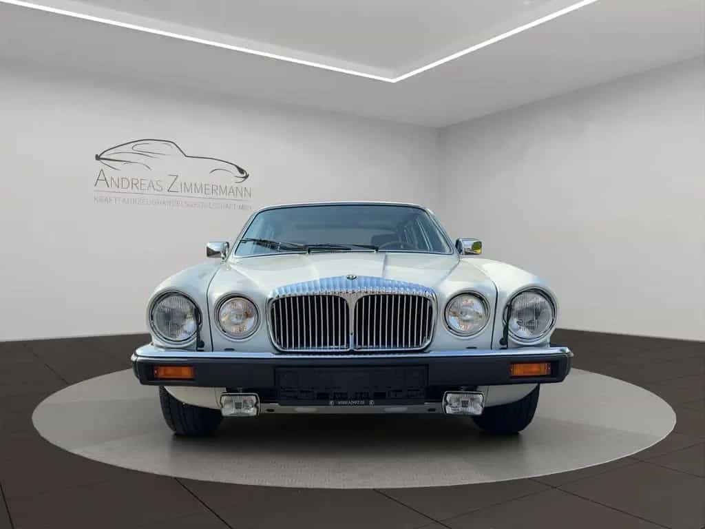 Jaguar Daimler Double Six Serie 3! NUR 24000KM! EZ2003! 08/2003-photo-6