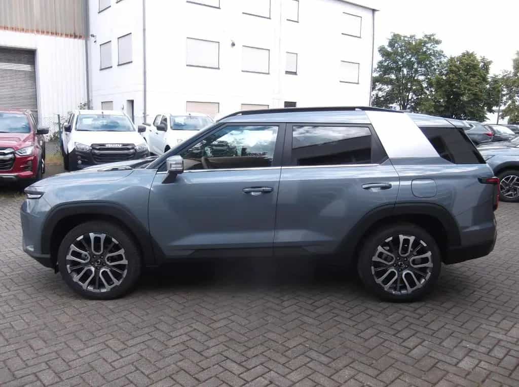 KGM / SsangYong Torres Forest Edition 2WD AT 11/2024-photo-1