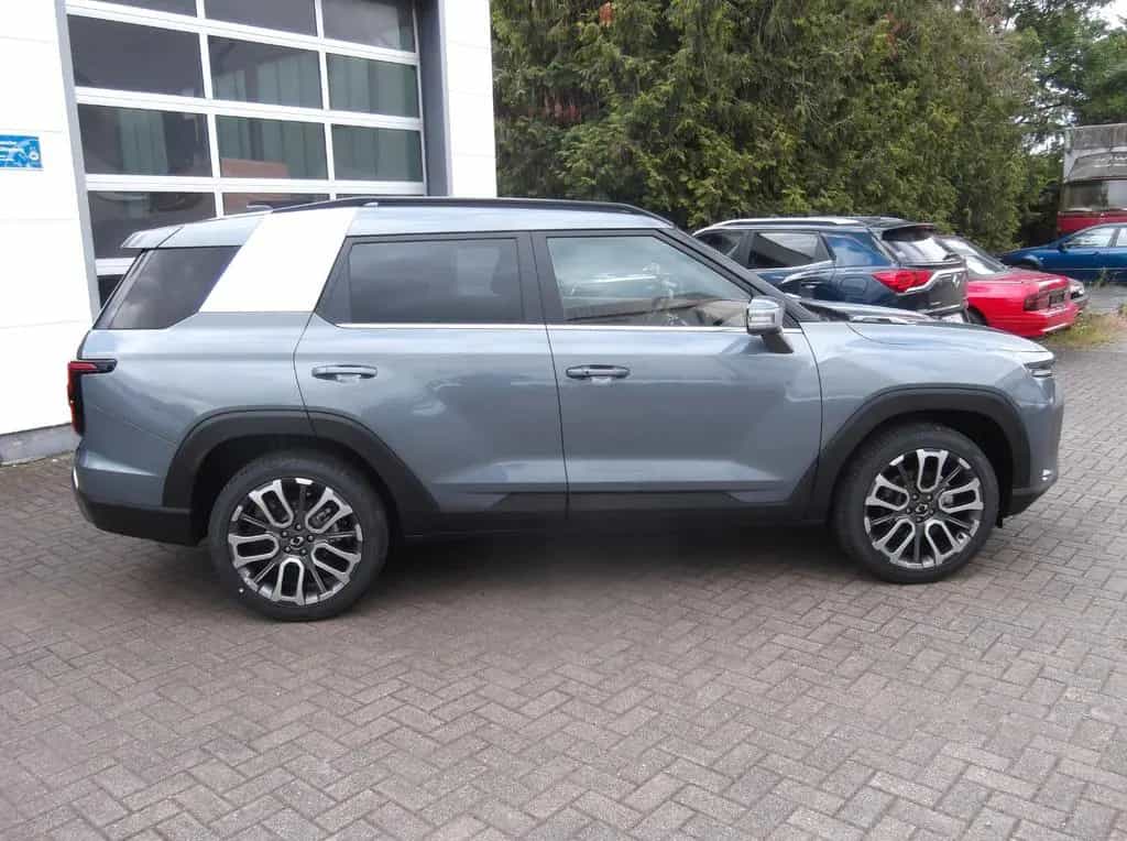 KGM / SsangYong Torres Forest Edition 2WD AT 11/2024-photo-4