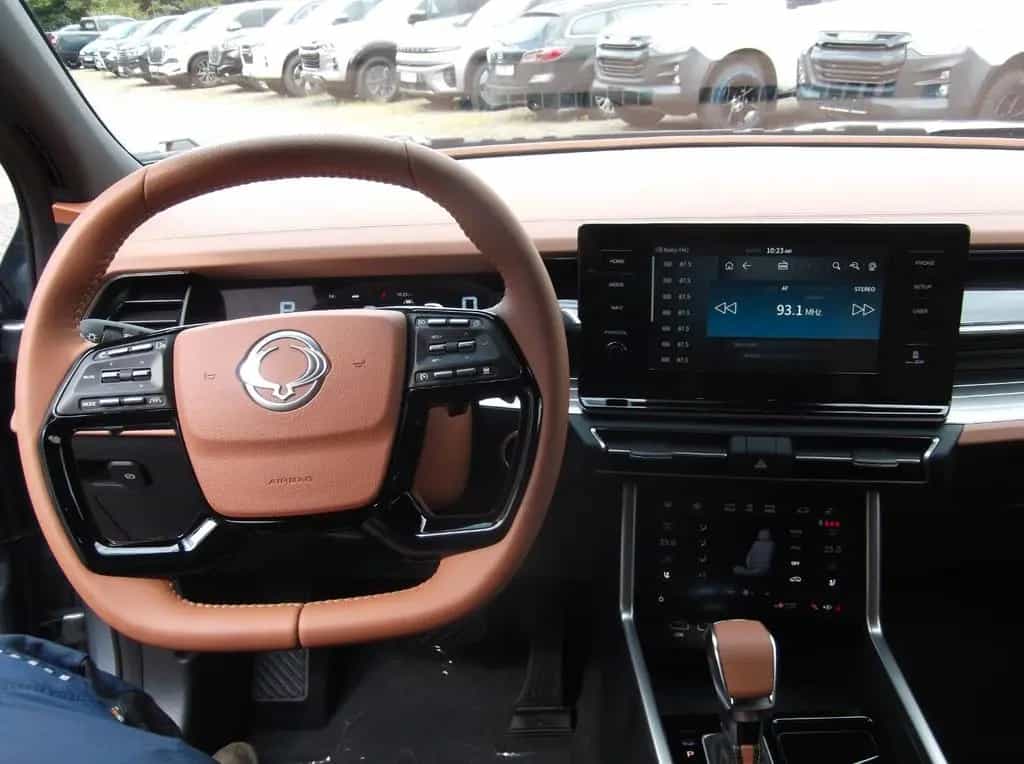 KGM / SsangYong Torres Forest Edition 2WD AT 11/2024-photo-8