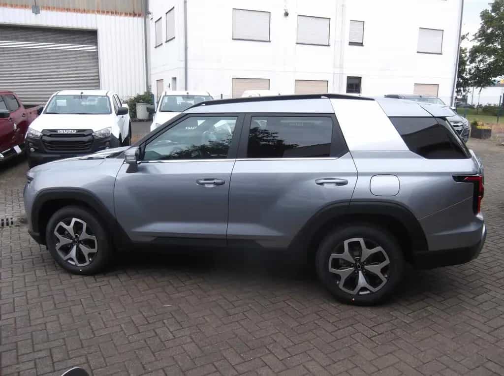 KGM / SsangYong Torres Quartz 2WD AT 11/2024-photo-1