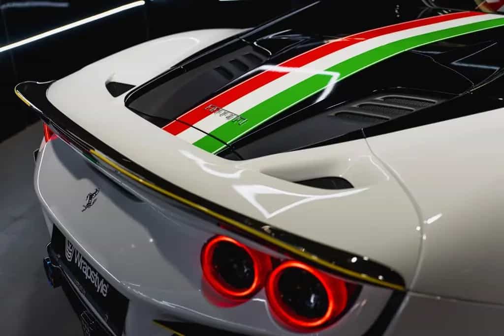 Ferrari F8 Spider MANSORY CARBON SOFTKIT 08/2021-photo-14
