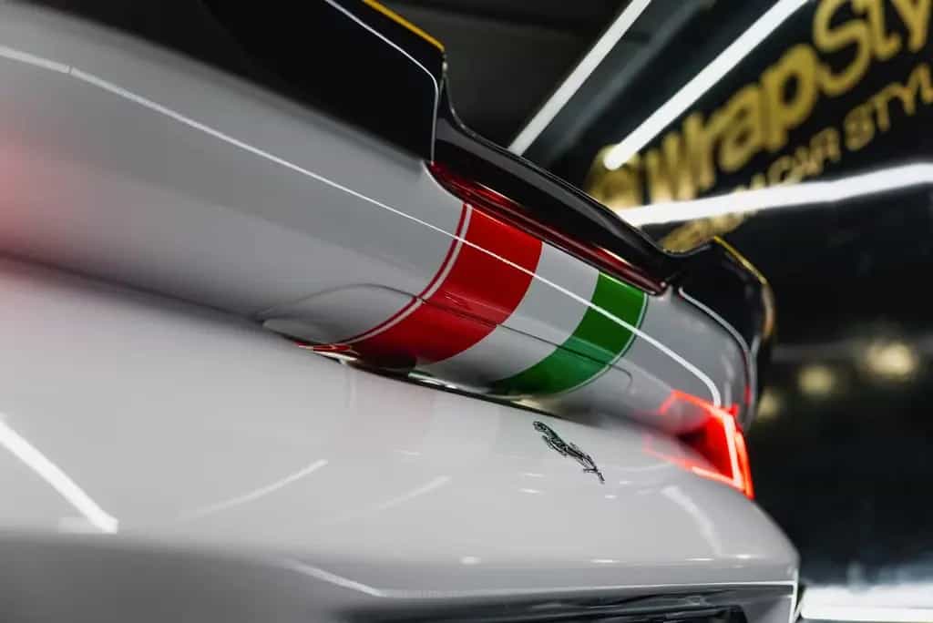 Ferrari F8 Spider MANSORY CARBON SOFTKIT 08/2021-photo-17