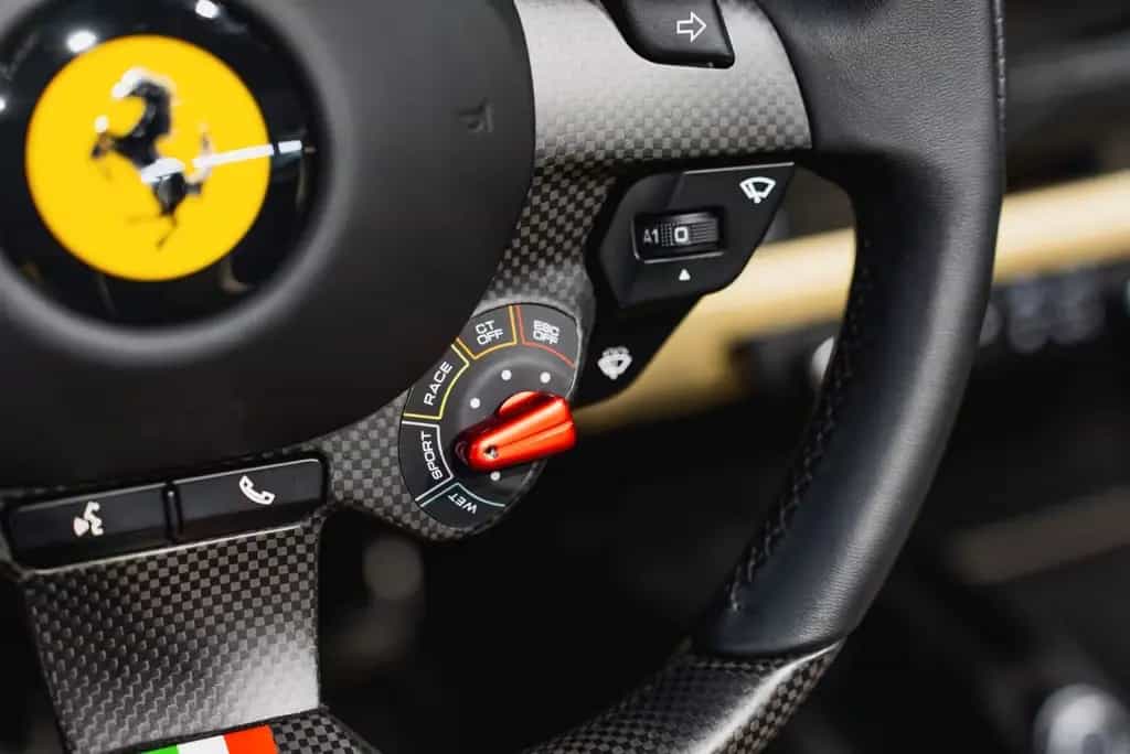 Ferrari F8 Spider MANSORY CARBON SOFTKIT 08/2021-photo-20