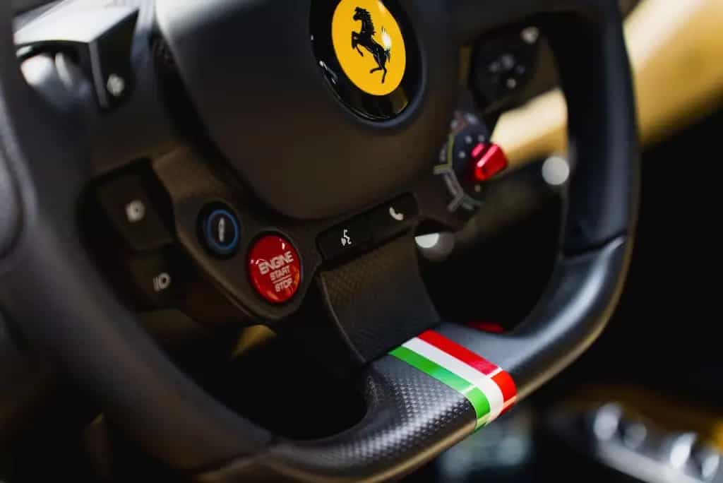 Ferrari F8 Spider MANSORY CARBON SOFTKIT 08/2021-photo-24