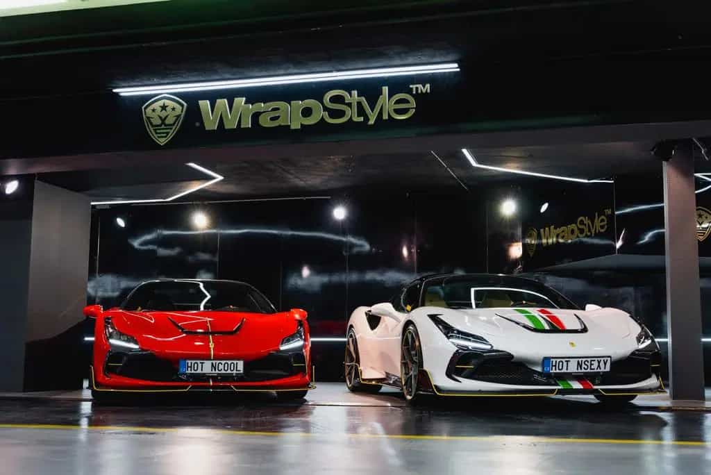 Ferrari F8 Spider MANSORY CARBON SOFTKIT 08/2021-photo-38
