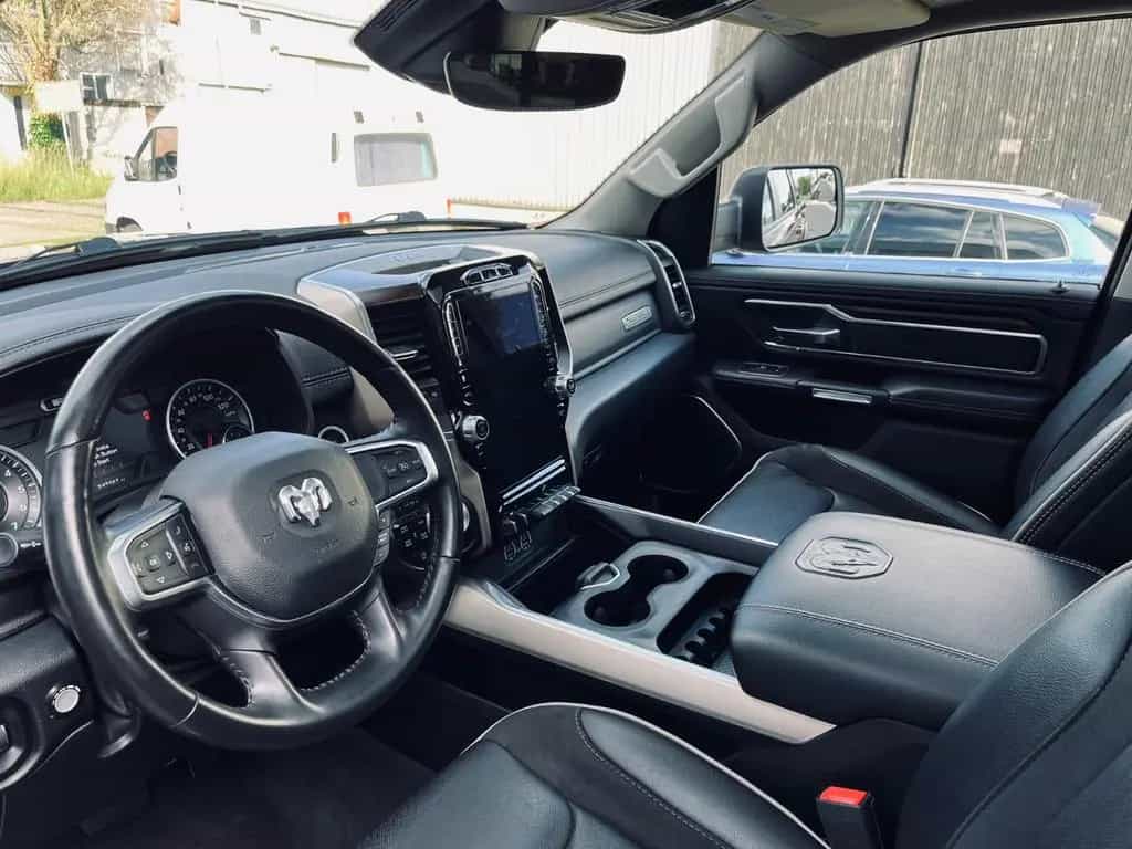 Dodge Laramie 12/2021-photo-30
