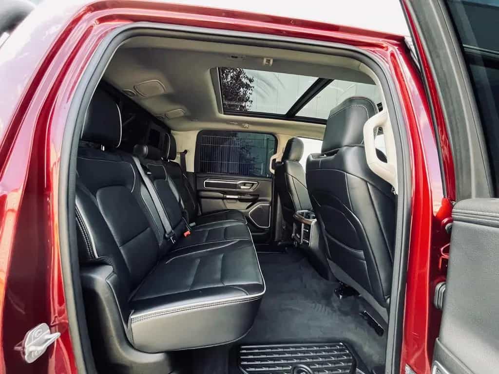 Dodge Laramie 12/2021-photo-40
