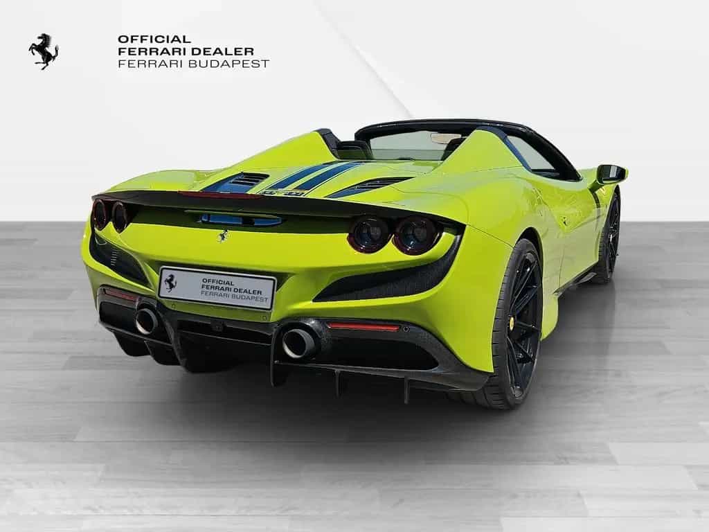 Ferrari F8 Spider FULL CARBON JBL LIFT VERDE GERMOGLIO 07/2022-photo-4