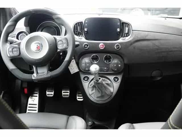 Abarth 695 75 Anniversario 1.4 T-Jet 180PS SONDERMODEL 06/2024-photo-3