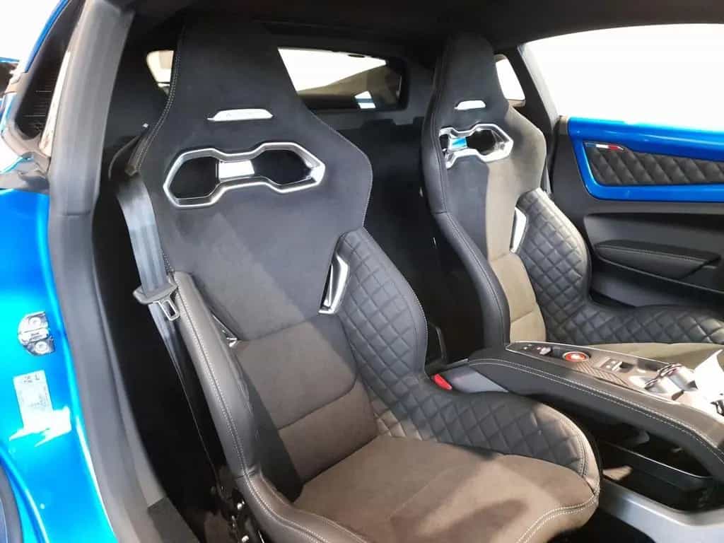 Alpine A110 SportAbgasanlage Einparkhilfe v. +h. Focal 06/2024-photo-14