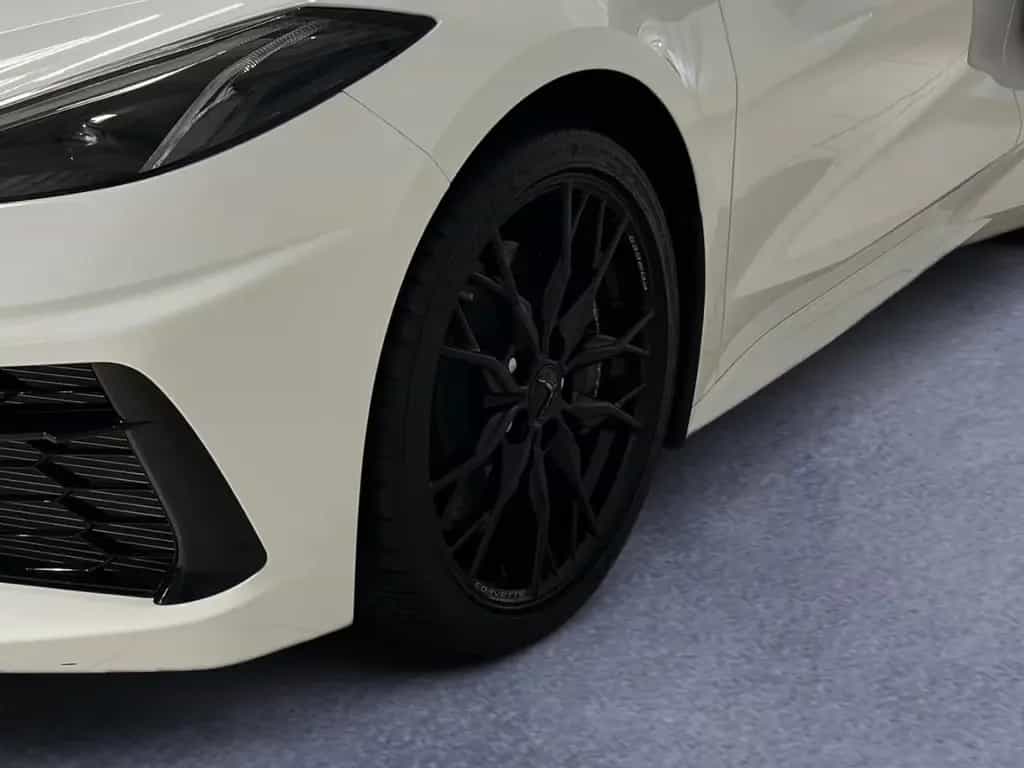 Corvette C8 Stingray Cabriolet 3LT Frontlift Vollausstatt 08/2025-photo-6